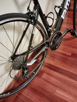 Bicicleta BMC GranFondo GF02