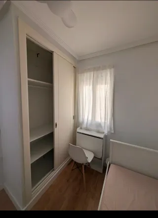 Apartamento junto al mar en Cádiz – Verano 2026