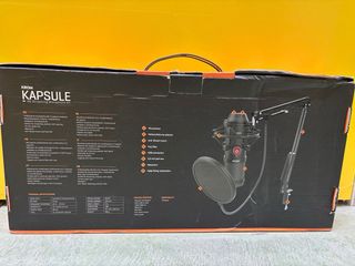 Micrófono Krom Kapsule Streaming Negro/Naranja