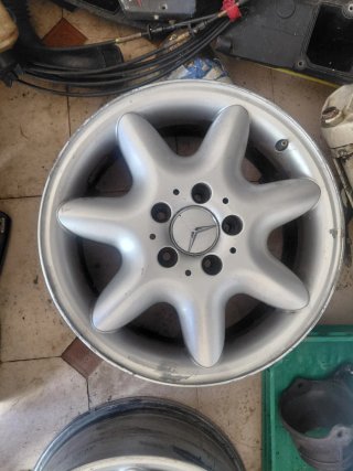 Llantas Mercedes 16