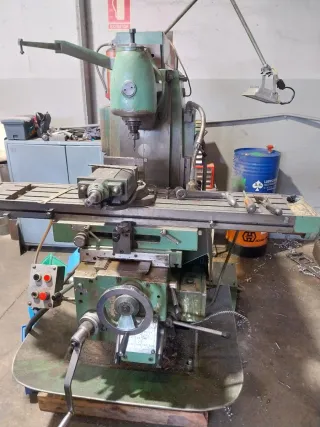 Maquinaria industrial: Fresadora, Rectificadora