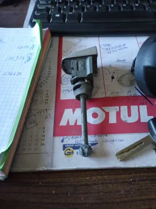 Juego Llave y Bombín Peugeot 207