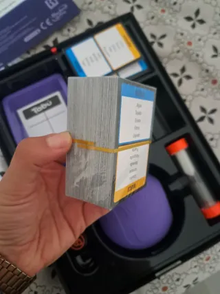 Juego de mesa Tabú en español