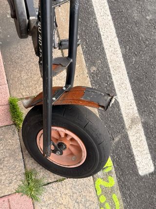 Kart a pedales biplaza BERG