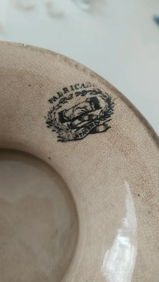 Sopera Antigua Loza de Cartagena - Escena Caza/Cam