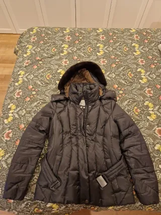 Chaqueta Geox negra con cinturón