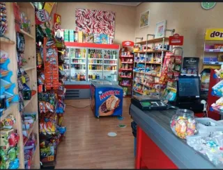 Equipamiento Tienda Golosinas Completo "traspaso"