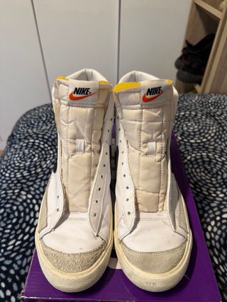 Nike Blazer Mid '77