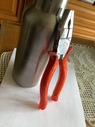 Alicate Universal acero Cromado doble aislamiento