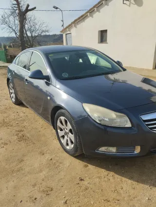 Opel Insignia 2010