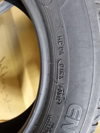 Se vende 2 Neumáticos en perfecto estado