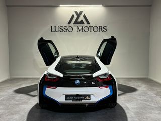 BMW i8 2020