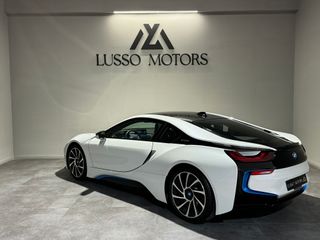 BMW i8 2020