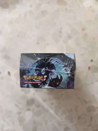 Pokemon Sol y Luna Ultra Prisma Caja