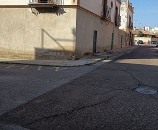 Local comercial en alquiler en Coria del Río