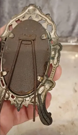 Antiguo altar religioso católico