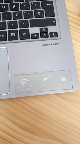 Portátil ASUS ZenBook i7 13 Full HD + funda