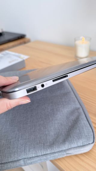 Portátil ASUS ZenBook i7 13 Full HD + funda