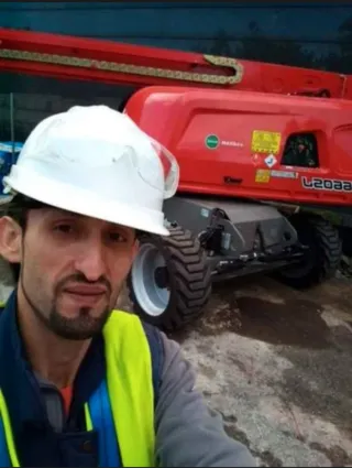 Peón avanzado de albañilería y plataformas PEMP