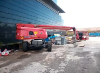 Peón avanzado de albañilería y plataformas PEMP