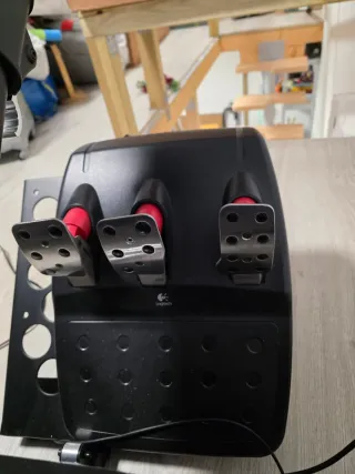 Playseat WRC con Volante y Pedales