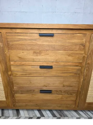 Buffet de madera pino macizo y mimbre