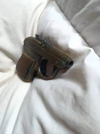 Pistola Juguete AVC Agente Internacional antigua