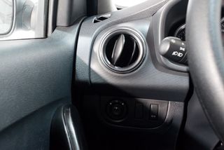 Dacia Sandero SANDERO 900 TCE 90CV 5P