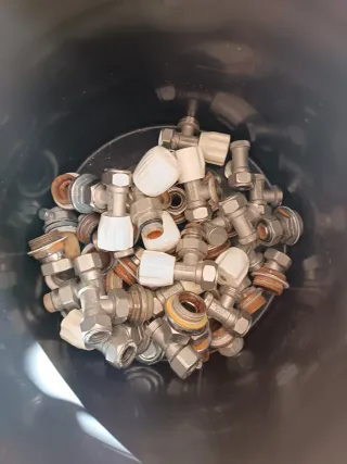 Válvulas, detentores, varios para radiadores