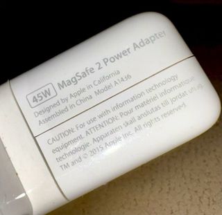 Original Apple Cargador 45W Magsafe 2 USADO