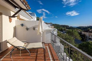 Casa adosada en venta en Benahavís