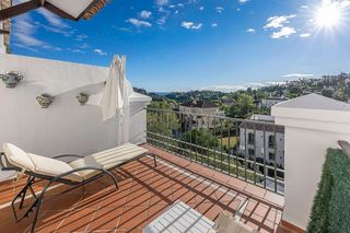 Casa adosada en venta en Benahavís