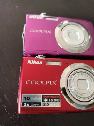 Fotocamere Nikon COOLPIX (2 unità)