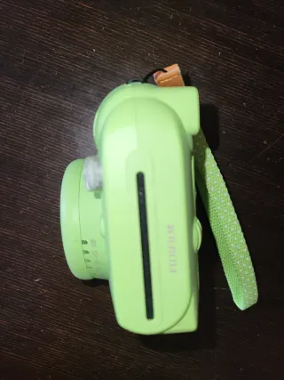 Fujifilm Instax Mini 9 Cámara Verde
