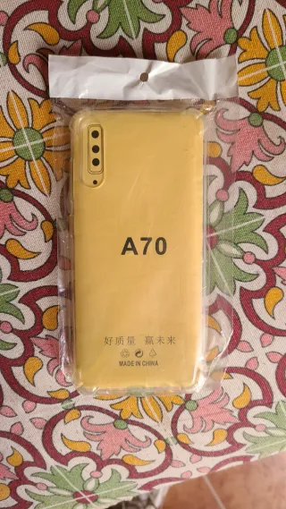 Funda móvil A70