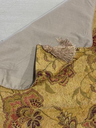 Tapete decorativo con borlones