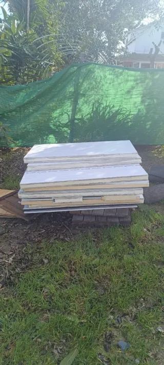 Paneles Sándwich Aislante Escucho ofertas