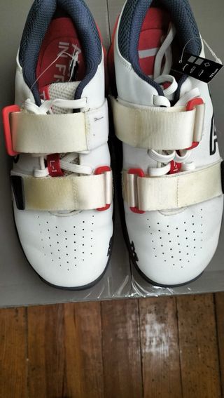 Zapatilla Halterofilia Tyr L-1