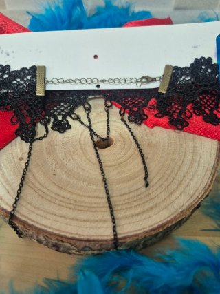 Gargantilla Gótica Negra Encaje Cadenas