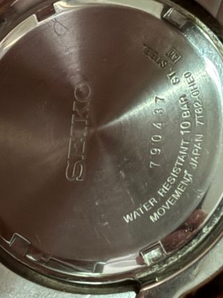 Reloj Seiko Chronograph 100M Negro/Plata