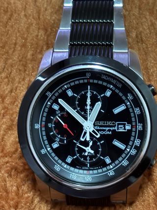 Reloj Seiko Chronograph 100M Negro/Plata