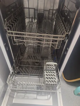 Lavavajillas estrecho Infiniton