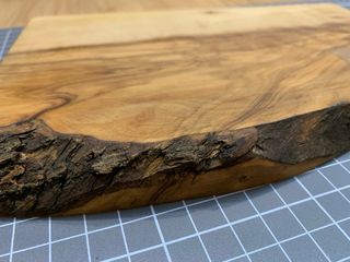 Tabla cortar artesanal de madera olivo