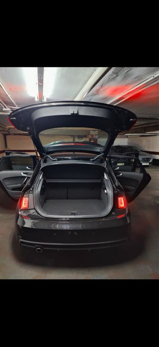 Audi A1 2018 1.6 TDI 116cv Adrenaline S-Line