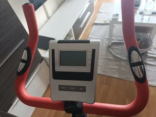 Bicicleta Estática RUNFIT Gris y Roja