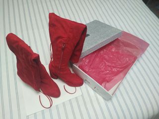 Botas altas mosqueteras color rojo