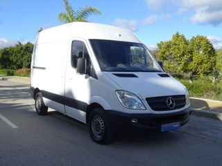 Mercedes-Benz Sprinter 2011