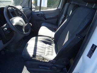 Mercedes-Benz Sprinter 2011