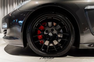 Porsche Panamera Diesel 2011