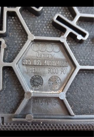 Rejilla Subwoofer Audi A4